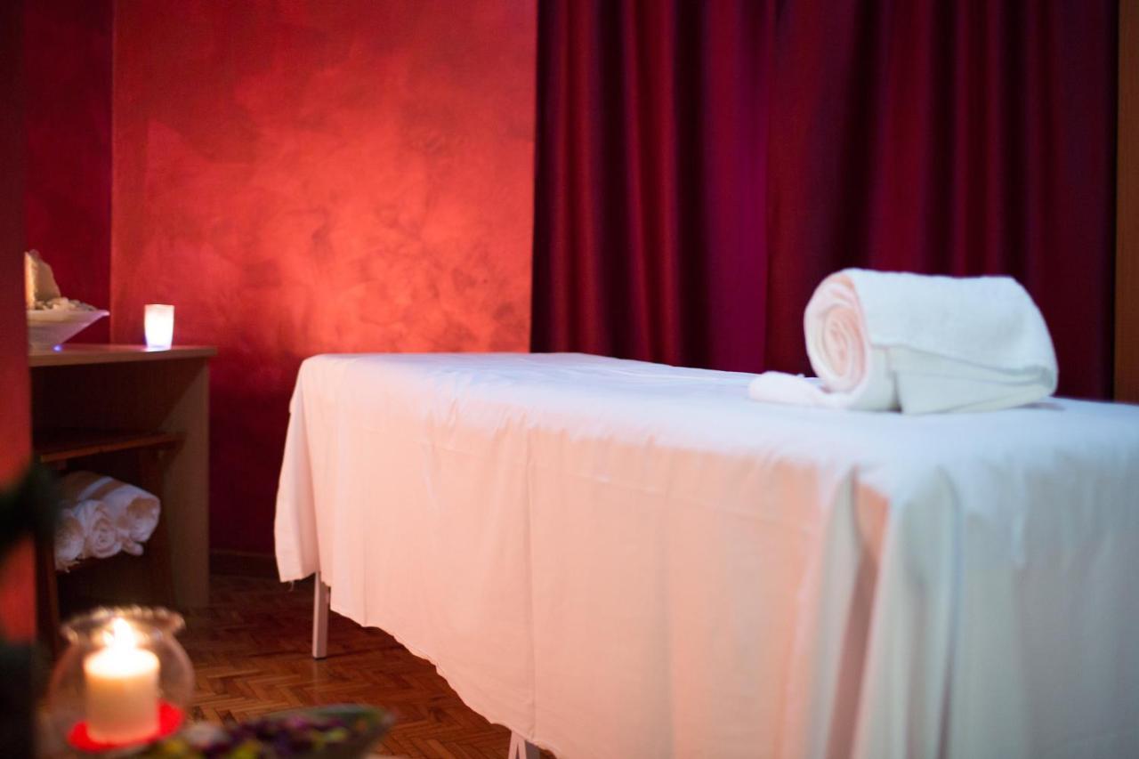 אבדיאה סאן סלבטורה Hotel Gambrinus מראה חיצוני תמונה
