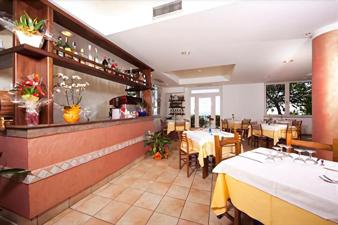 אבדיאה סאן סלבטורה Hotel Gambrinus מראה חיצוני תמונה
